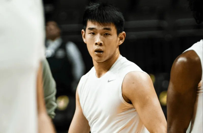 kaiyun-林葳地位暴涨！全场打38分钟，串联基本盘，但防守与三分仍是隐患|篮板|三分球|球员|比赛|数据_新浪新闻