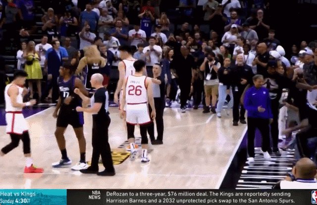 kaiyun-【现场】时隔五年再战NBA夏联 男篮两战惨负82分