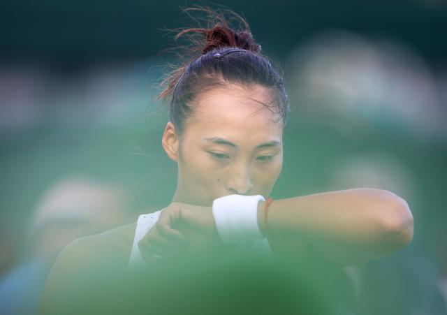 郑钦文首次大满贯一轮游 撞上“新秀墙”如何自救？