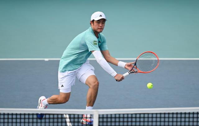 kaiyun-吴易昺迈阿密大师赛首胜进次轮 伤病竟成隐含主题