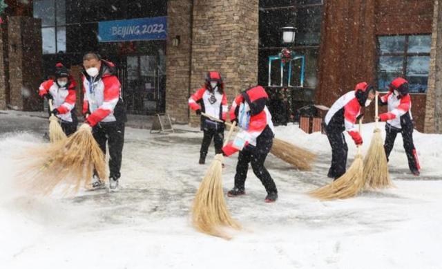 开云体育官网-借鉴美国足球经验:下次踢越南主场放1月的张家口？