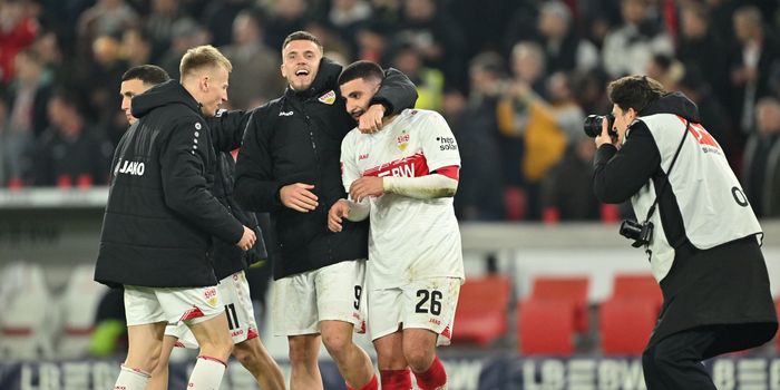 kaiyun-斯图加特击败莱比锡在争夺前四的道路上取得重大突破|莱比锡红牛|拜仁慕尼黑|范德沃特|霍芬海姆|勒沃库森_新浪体育_新浪新闻