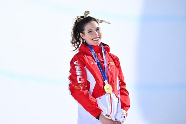 开云体育官网-谷爱凌：3块金牌6块奖牌我打破两项纪录拿牌率100%